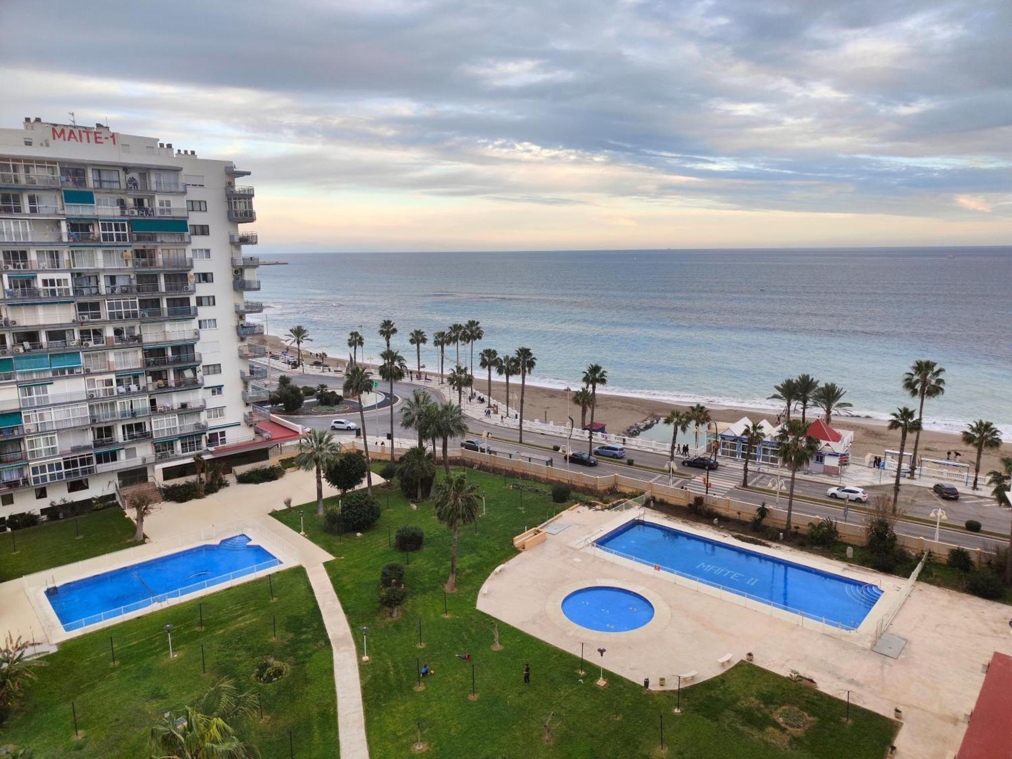 Apartamento En Benalmadena, Primera Linea De Playa Екстер'єр фото